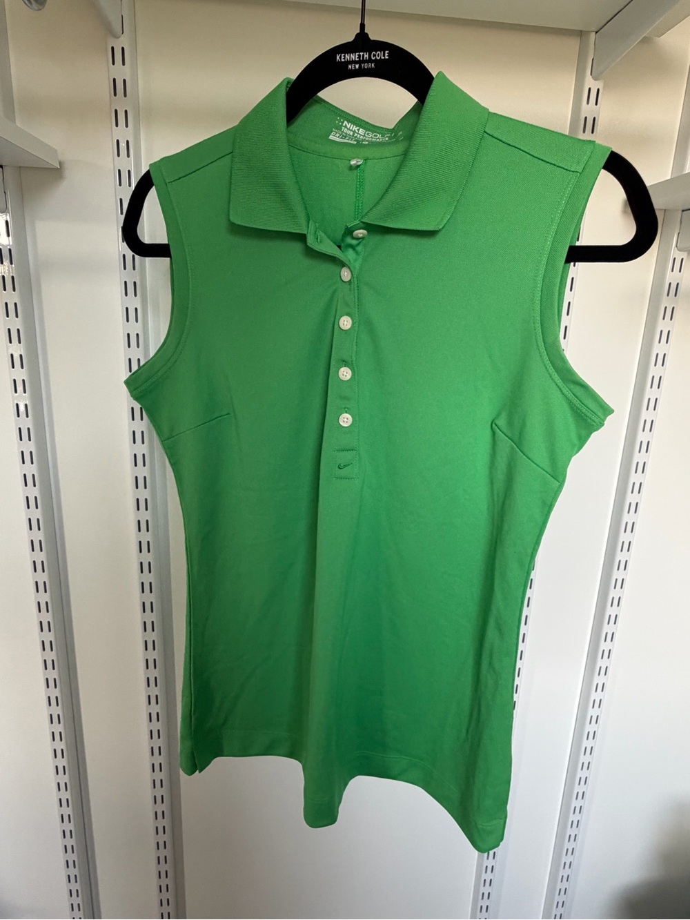 Nike Sleeveless Polo Top in Green